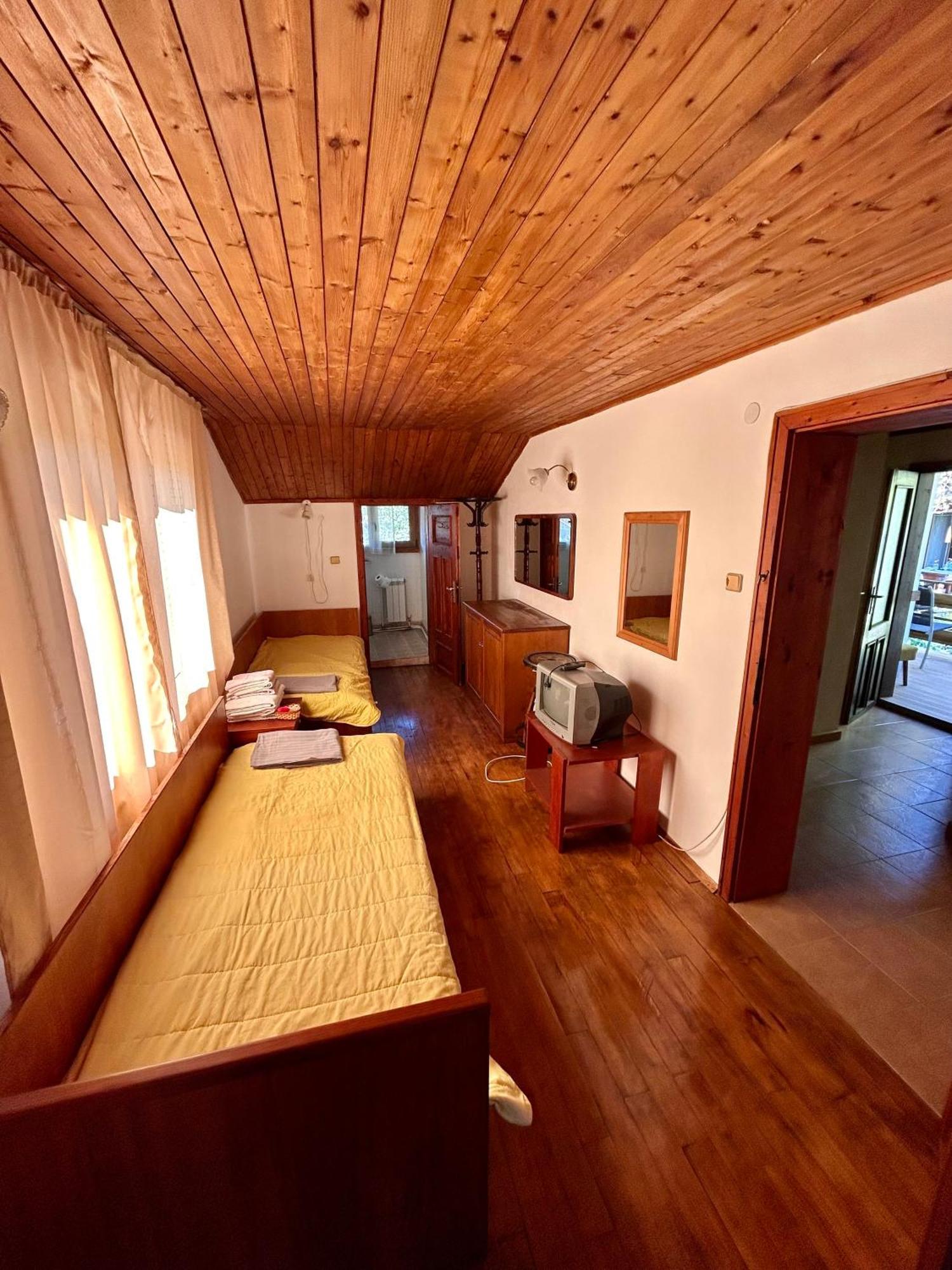 Luylyana Guesthouse Ribarica Zewnętrze zdjęcie